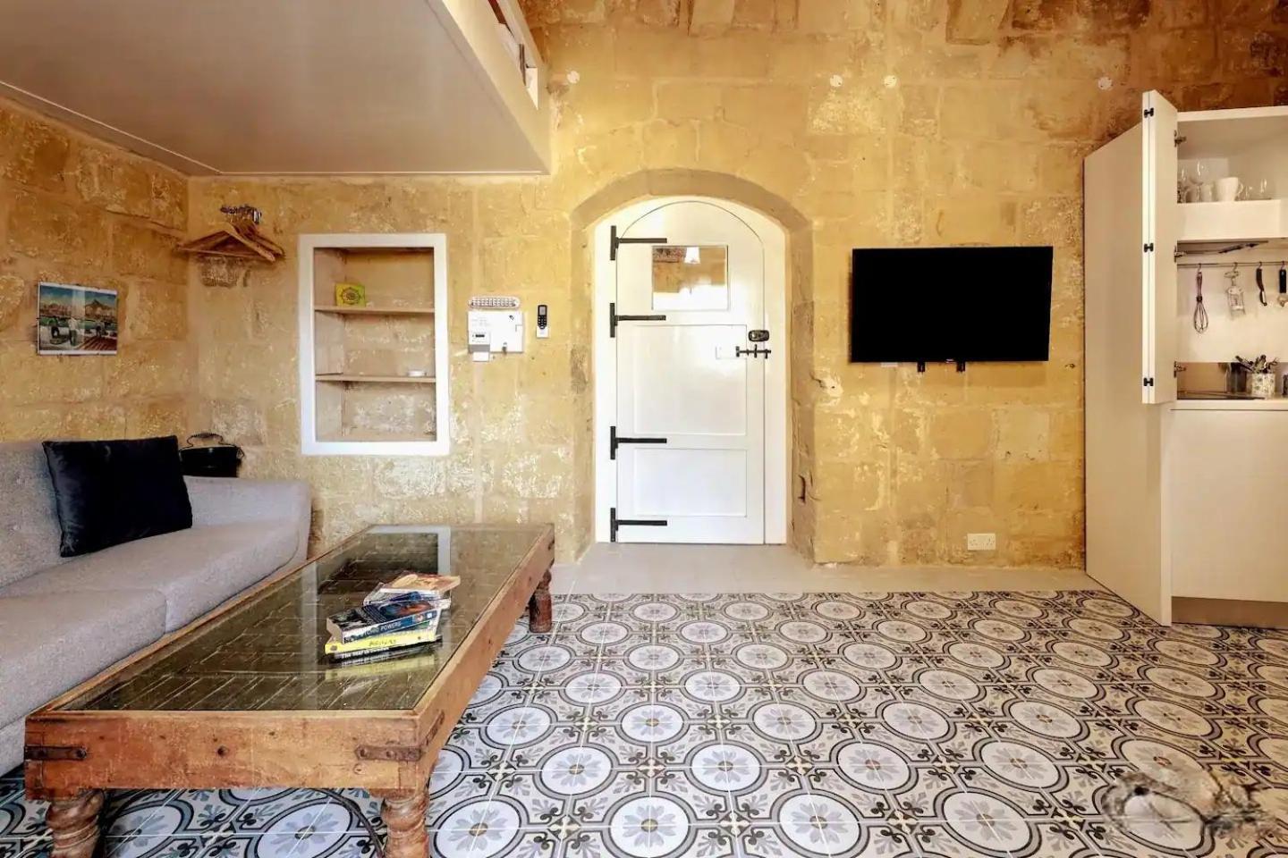 Historic Hideaways - 900 Year Old Converted Studios Вікторія Екстер'єр фото